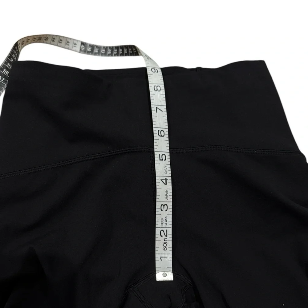 Lululemon Black High-Waisted Leggings Size 4